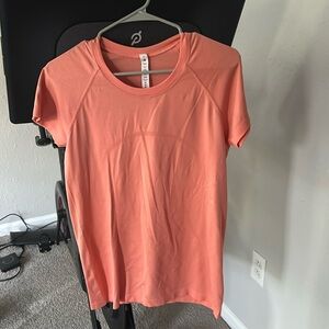 Lululemon short sleeve swiftly t shirt